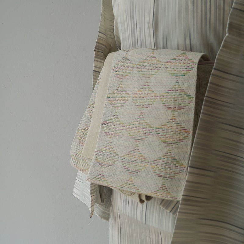 キモノモダン　半幅帯　白とグレー キモノモダン 半幅帯 白とグレー 浴衣 紫シンプル