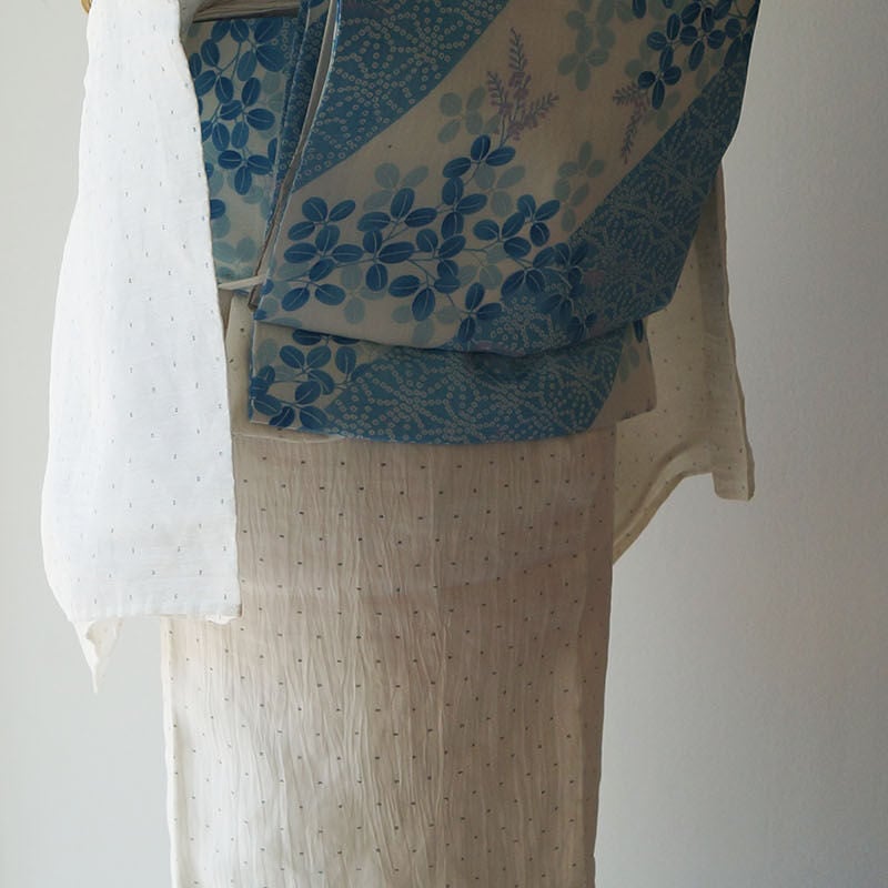 夏物　本場小千谷縮　無地　証紙付き　麻　仕付け糸付　未使用 夏・麻】生成り色地 小井桁絣文 本場小千谷縮 証紙付き | 大山