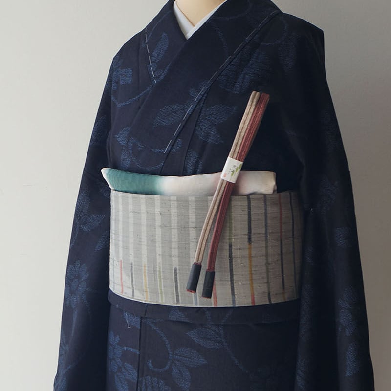 袷】証紙付き・亀甲笹蔓文 本場結城紬 仕付け糸付き | 大山キモノ・ち 