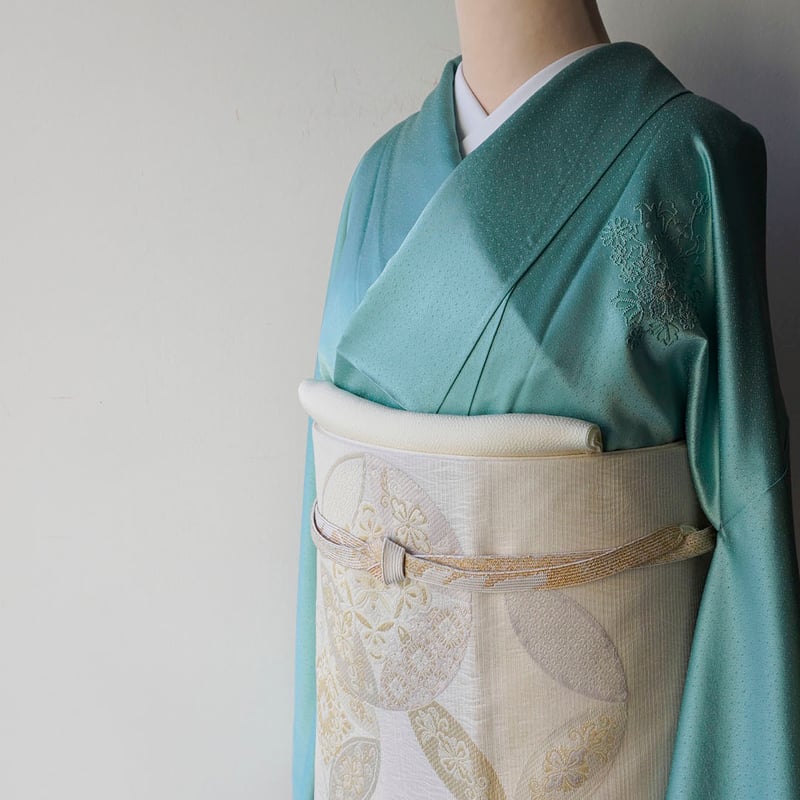 袷】ミントカラー 花文刺繍 附下げ | 大山キモノ・ちぇらうなぼるた