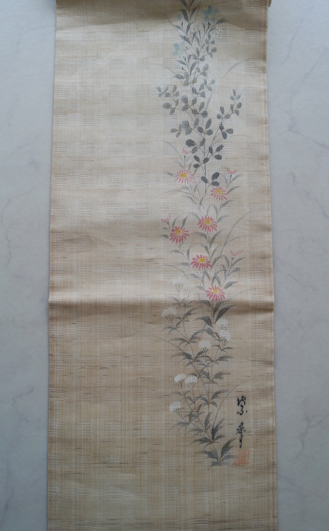 夏なごや帯】桐山紫香作 生成り色 夏の野の花文 手描き友禅麻 夏なごや帯】桐山紫香作 生成り色 夏の野の花文 手描き友禅麻
