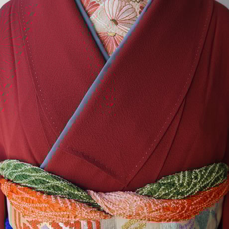 【振袖】真紅色　無地振袖　長襦袢＋伊達衿付き