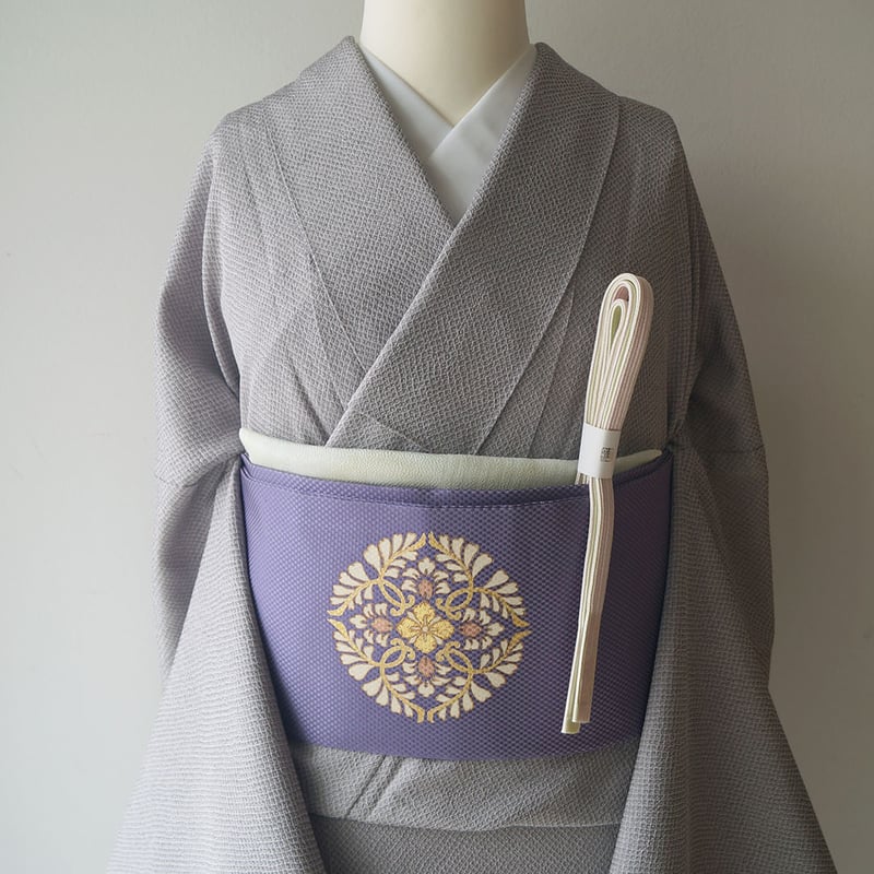 単衣】薄色 匹田文 単衣お召し | 大山キモノ・ちぇらうなぼるた 単衣】薄色 匹田文 単衣お召し | 大山キモノ・ちぇらうなぼるた