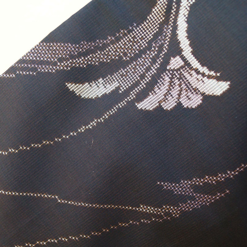 大島紬正絹泥染め墨黒しつけ付きやまと誂製 