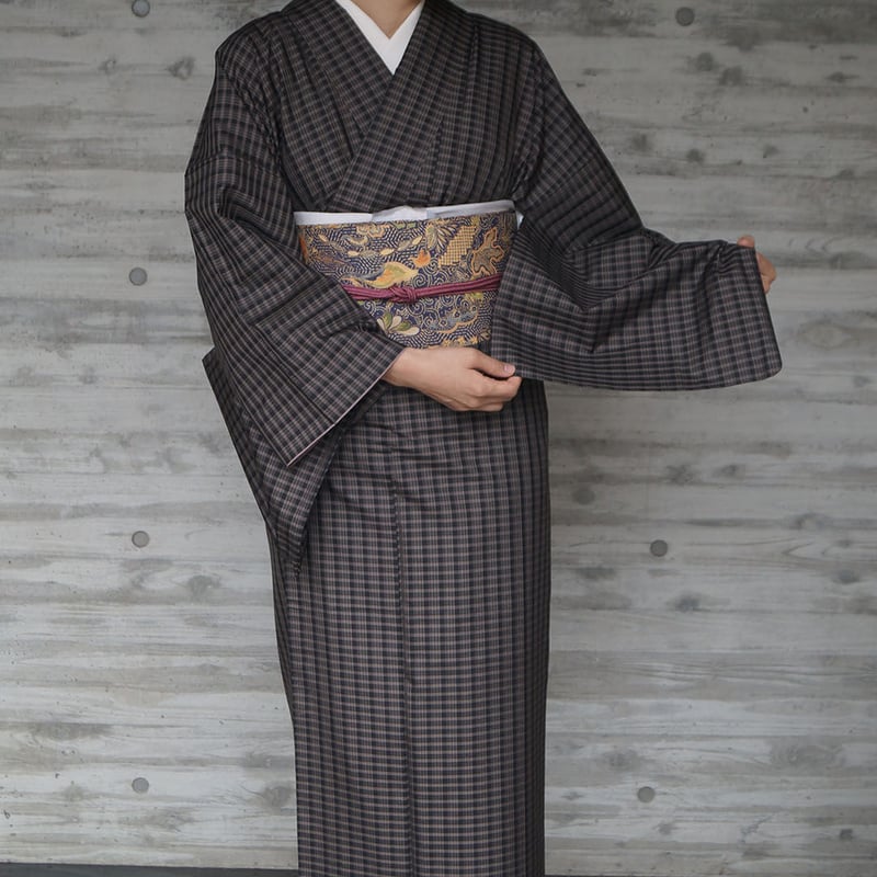 小紋　紬　格子　ダークトーン　ブラウン　着物　021a d 袷】憲法黒茶 格子縞柄 紬 | 大山キモノ・ちぇらうなぼるた