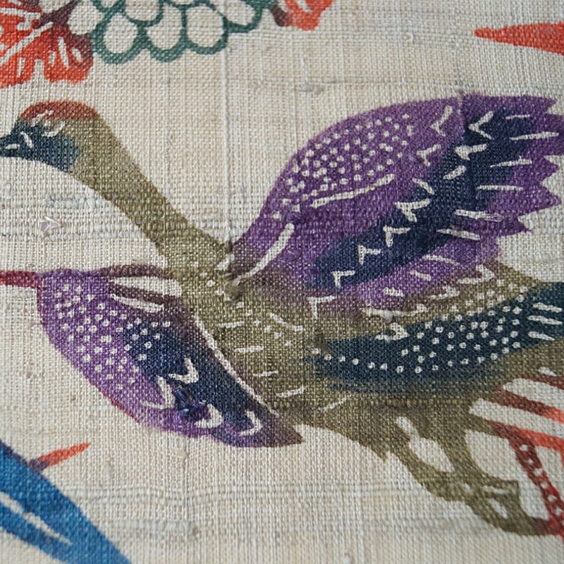 なごや帯】白橡地 菊に笹×鳥 柄 型染紬地なごや帯 | 大山キモノ なごや帯】白橡地 菊に笹×鳥 柄 型染紬地なごや帯 | 大山キモノ