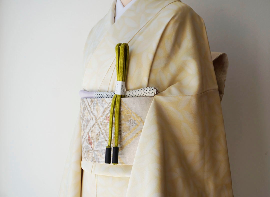 袷】女郎花色 葉文 浜ちりめん小紋 | 大山キモノ・ちぇらうなぼるた 袷】女郎花色 葉文 浜ちりめん小紋 | 大山キモノ・ちぇらうなぼるた