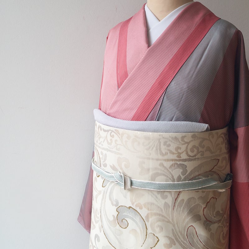 11日迄！極美品★奄美大島紬★草花★パステルカラー 11日迄！極美品☆奄美大島紬☆草花☆パステルカラー