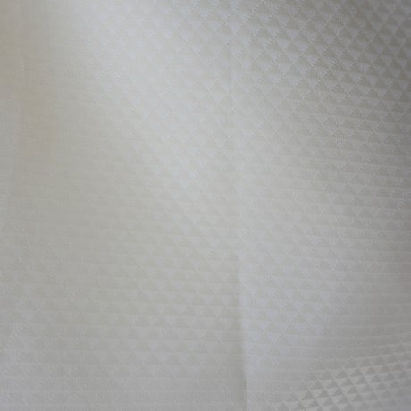 正絹長襦袢生地反物　紋楊柳ミントグリーン地色色紙に牡丹菊文白絞り入り　13.５m 長襦袢 | 商品の紹介 | 加藤萬