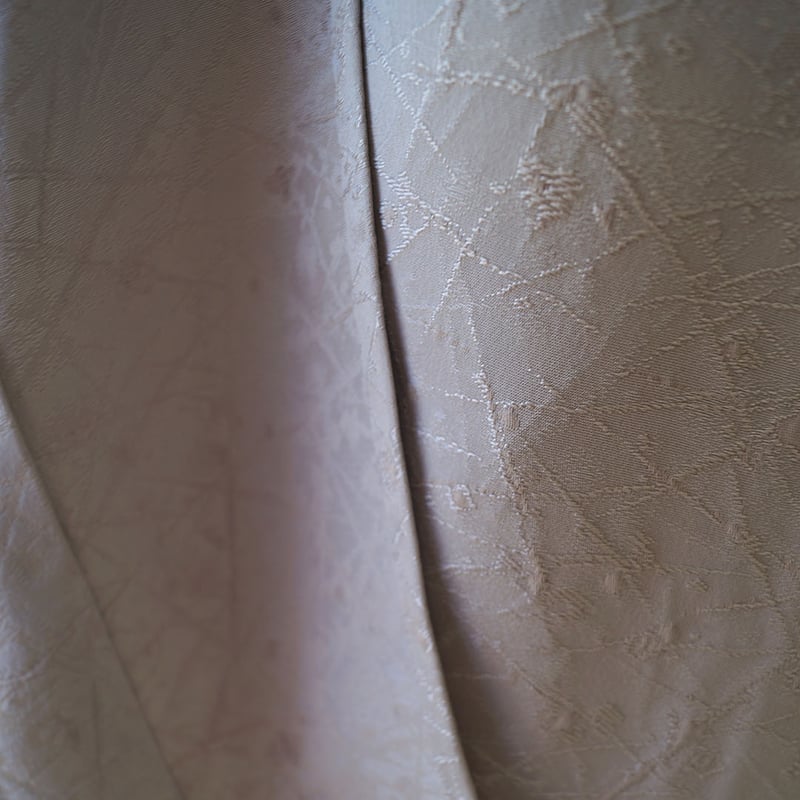 単衣】鴇鼠色 一つ紋 色無地 | 大山キモノ・ちぇらうなぼるた