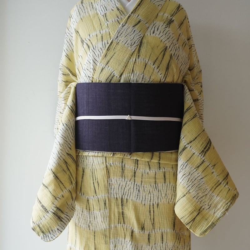 有松絞り浴衣専門店つゆくさ・浴衣】女郎花×黒紅 波杢目浴衣 有松絞り浴衣専門店つゆくさ・浴衣】女郎花×黒紅 波杢目浴衣
