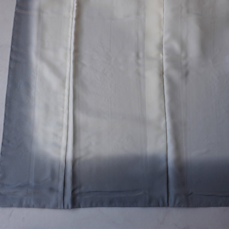 袷】白菫色 汕頭刺繍 色無地 | 大山キモノ・ちぇらうなぼるた 袷】白菫色 汕頭刺繍 色無地 | 大山キモノ・ちぇらうなぼるた