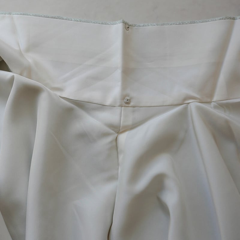 正絹【袷】色無地 花菱地紋 青磁色 身丈160cm裄64cm 袷】トールサイズ 青磁色 色無地 | 大山キモノ・ちぇらうなぼるた