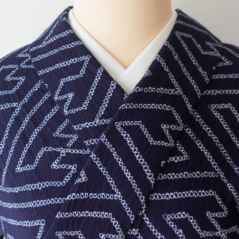 有松絞り浴衣】 濃藍色 紗綾型文 仕立て上がり浴衣 | 大山キモノ