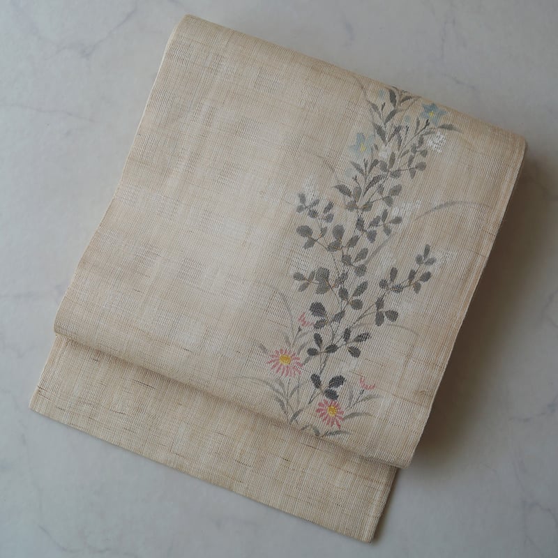 夏なごや帯】桐山紫香作 生成り色 夏の野の花文 手描き友禅麻
