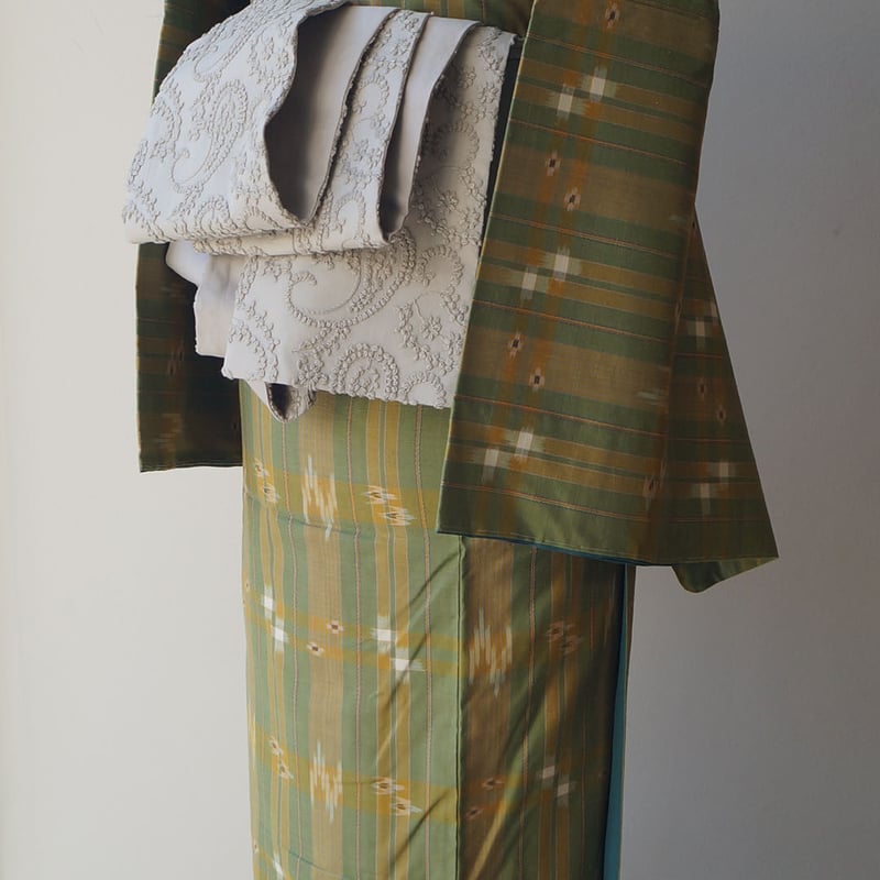 袷】本場南風原 琉球かすり 格子に絣柄紬 胴抜き | 大山キモノ