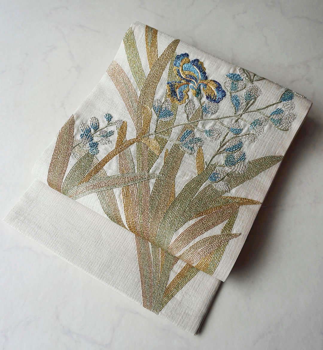 夏ふくろ帯】白地 菖蒲と萩文刺繍 夏ふくろ帯 ますいわ屋扱い