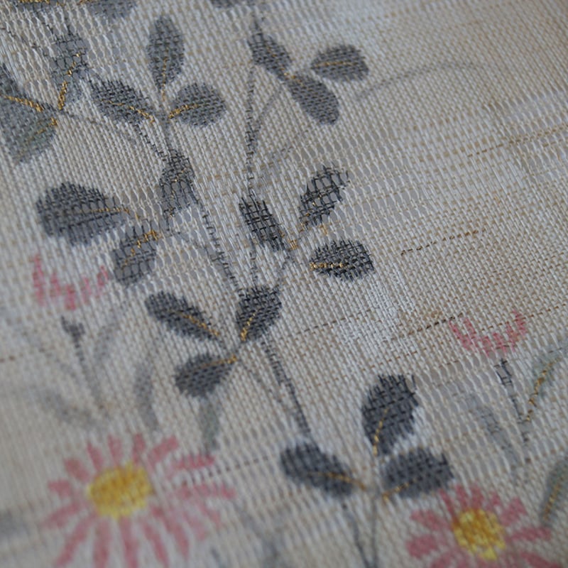 夏なごや帯】桐山紫香作 生成り色 夏の野の花文 手描き友禅麻 夏なごや帯】桐山紫香作 生成り色 夏の野の花文 手描き友禅麻