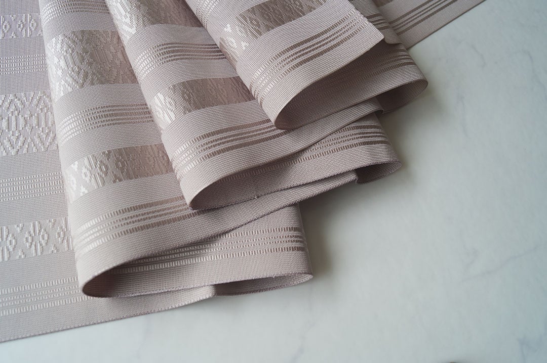 お洒落な紗献上博多帯▪桃色、紅梅色の中間、独鈷織りの透け感美しい夏帯▪長さ３４６ お洒落な紗献上博多帯▫桃色、紅梅色の中間、独鈷織りの透け