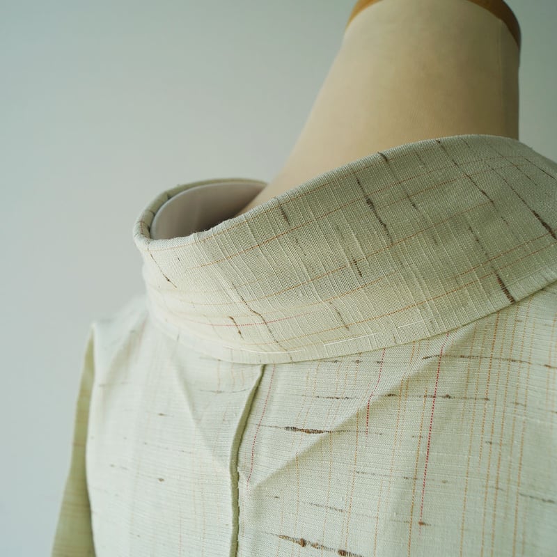 【ぜんまい紬】上質な紬お着物　縞柄　袷 ぜんまい紬】上質な紬の訪問着 絞りに木柄 袷 - メルカリ