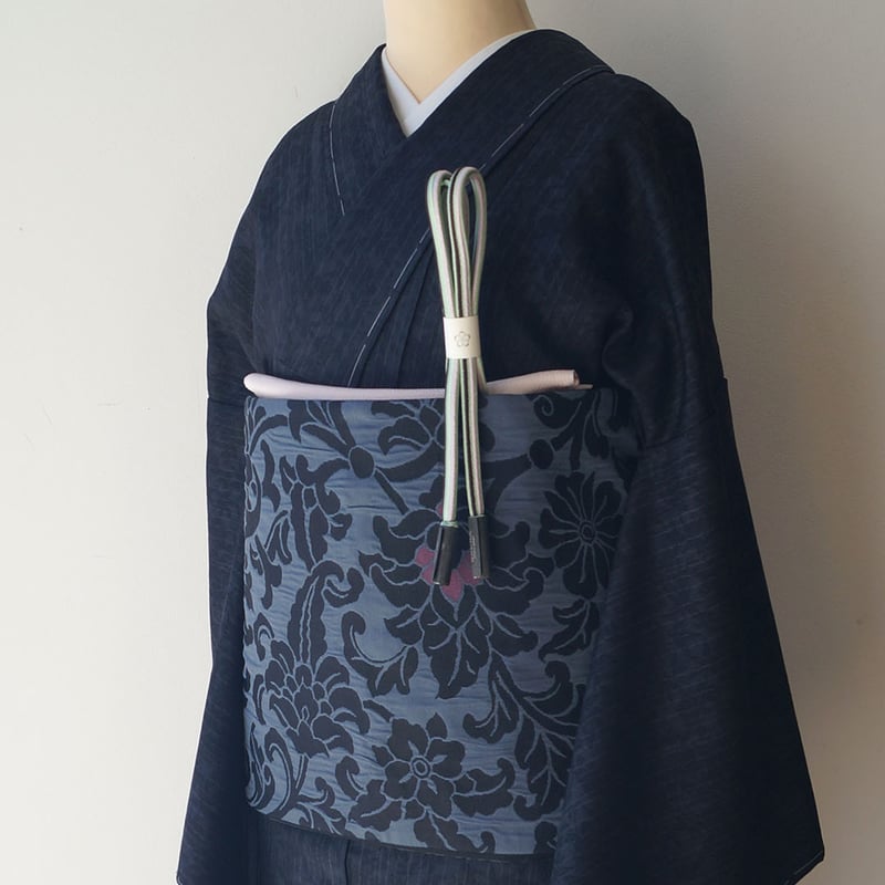 新品 さが美謹製 一刀彫 桐竹鳳凰 着物 正絹 仕付け糸付 色無地 5370 新品 さが美謹製 一刀彫 桐竹鳳凰 着物 正絹 仕付け糸付 色無地