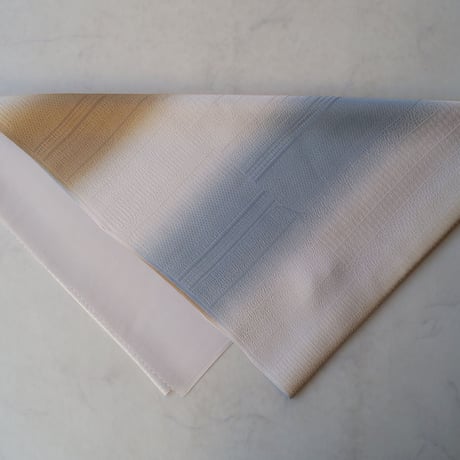 【和小物さくら・帯揚げ】３色暈し　変わり横段　帯揚げ　生成り色×砺茶色×紺鼠色　№241213⑬