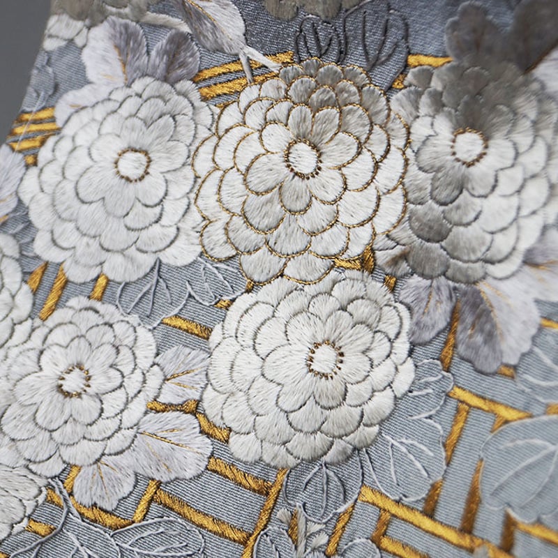 袷】トールサイズ 紫苑色暈かし 花に抽象垣根 刺繍 色留袖 | 大山 