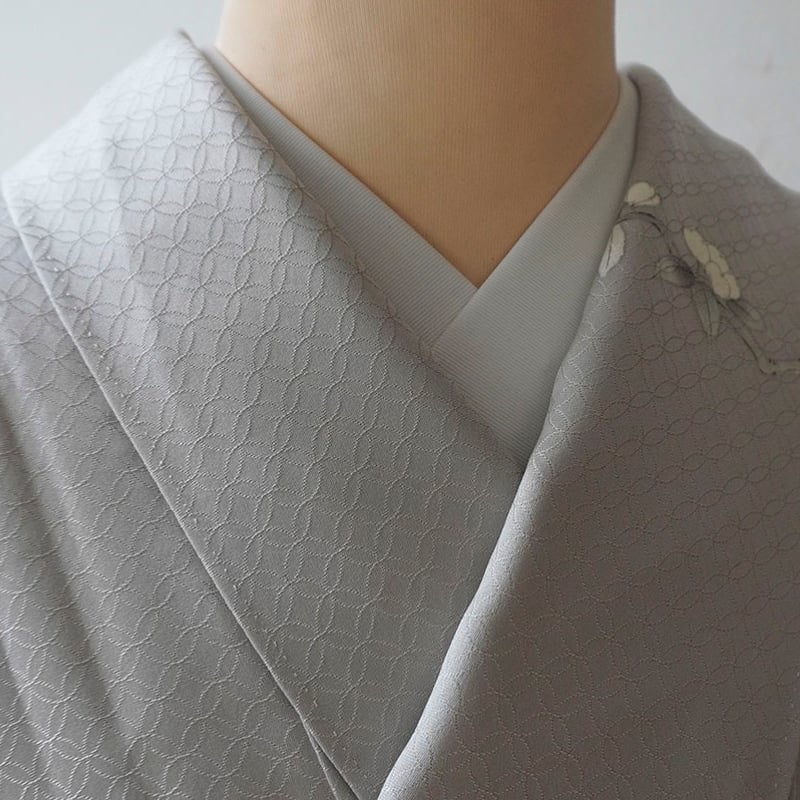 袷】牡丹鼠色 扇に花文 訪問着 | 大山キモノ・ちぇらうなぼるた