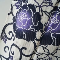 【浴衣】白地　牡丹唐草文　綿絽　プレタ浴衣