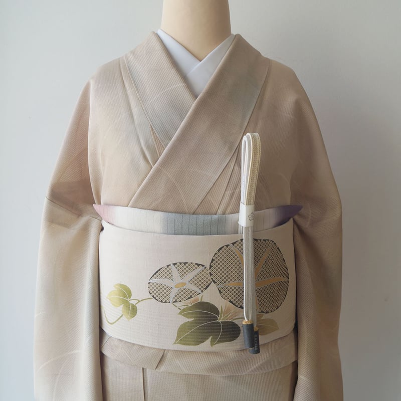 夏・紗】ゆとりサイズ 香色 芝草文 紋紗小紋 一つ紋 | 大山 夏・紗】ゆとりサイズ 香色 芝草文 紋紗小紋 一つ紋 | 大山