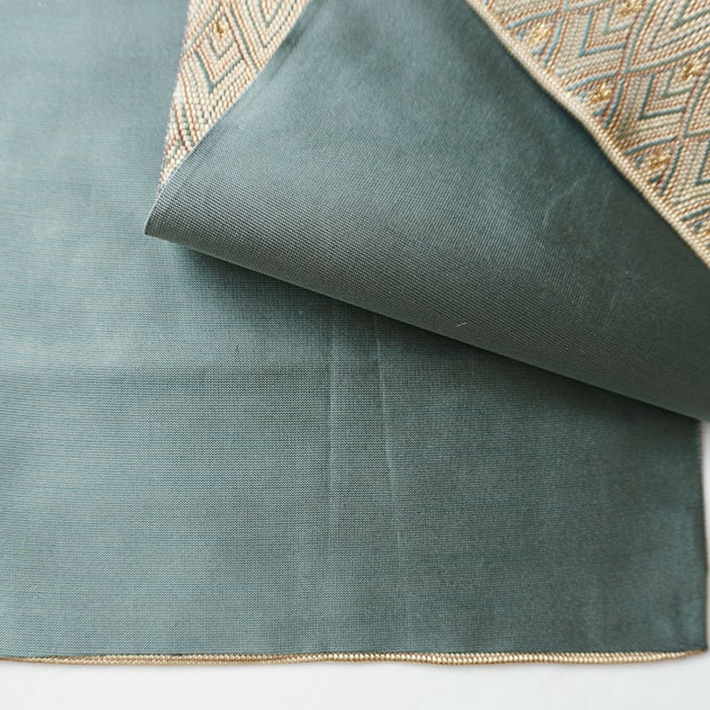 袋帯 笹文 色彩美しい笹模様 金糸 笹色 O-3930 銀座【L-7799】伝統工芸士 小笹宏風 袋帯 緑色系 花唐草に丸文