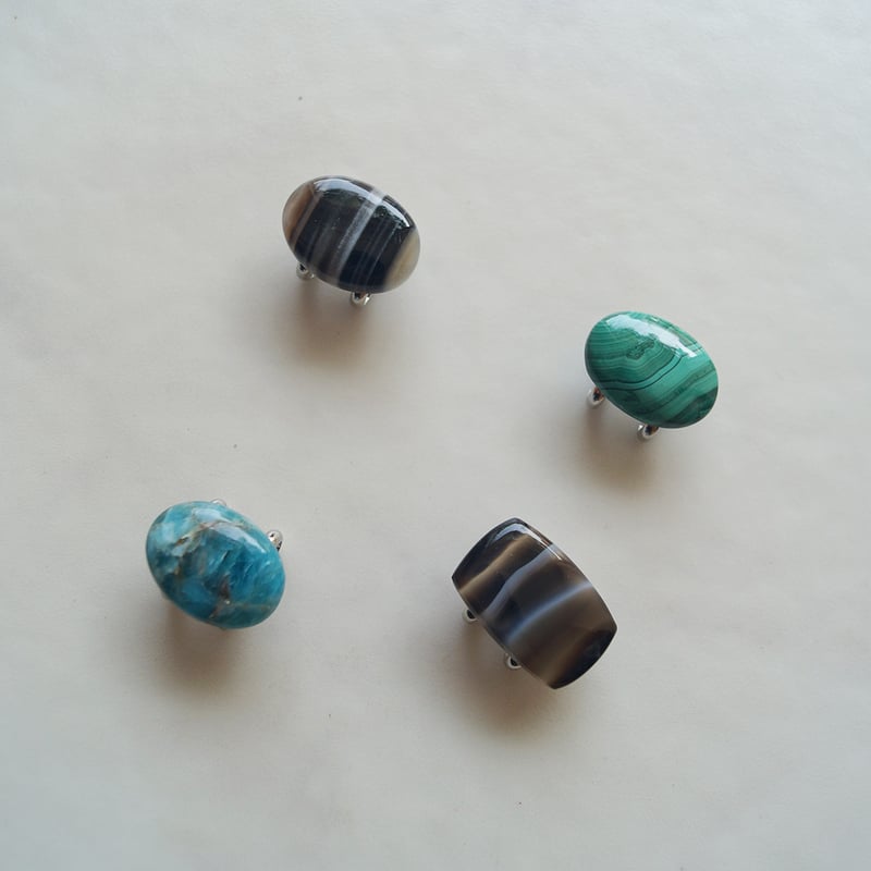 帯留】天然石帯留め 豆天 マラカイト No.240904⑨ | 大山キモノ・ちぇ  