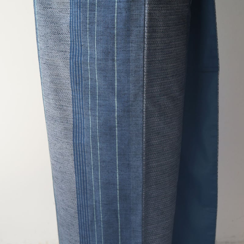 袷】藍色系 縦縞に亀甲格子絣文 古紬結城 | 大山キモノ・ちぇら