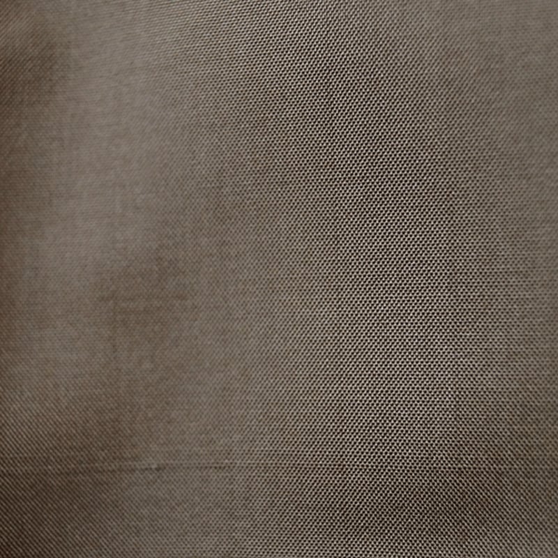 men's・袷】薄茶色地 変わり蚊絣文 大島紬 | 大山キモノ・ちぇら men's・袷】薄茶色地 変わり蚊絣文 大島紬 | 大山キモノ・ちぇら