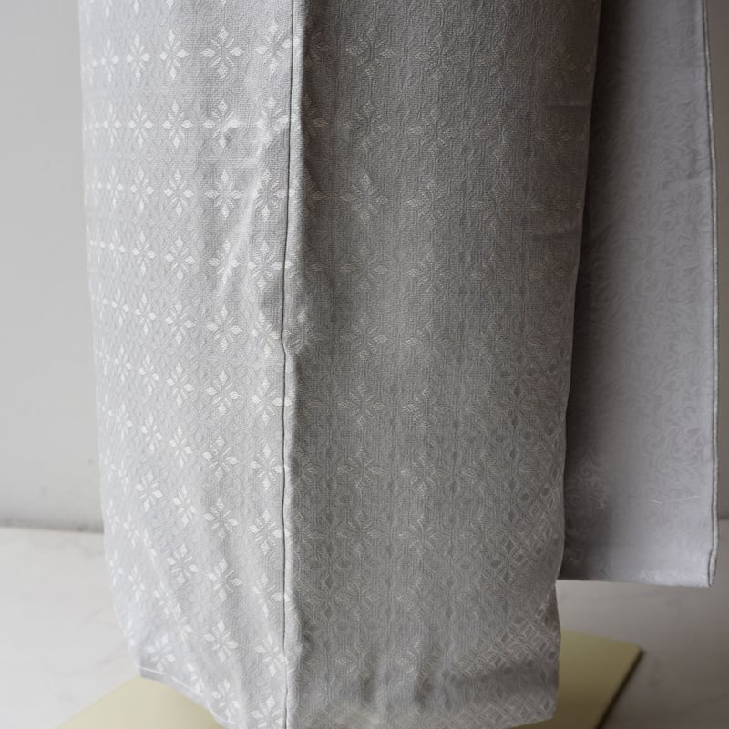 単衣 お召 抽象織模様 卯の花色 K-3682 単衣 お召 抽象織模様 卯の花色 K-3682