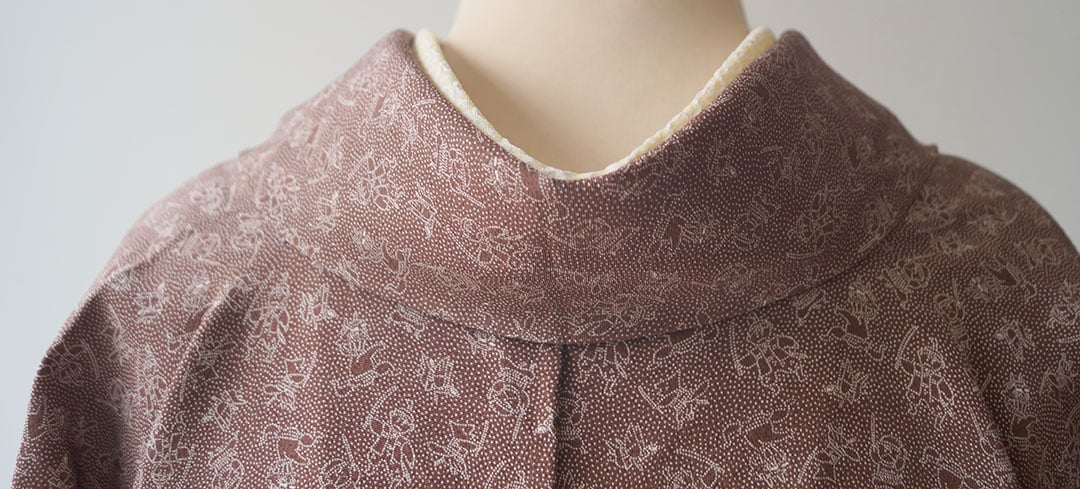 スプラウト 珍品 昔話し 桃太郎 小紋 もも 金棒 袷 正絹U-2147 スプラウト 珍品 昔話し 桃太郎 小紋 もも 金棒 袷 正絹U-2147