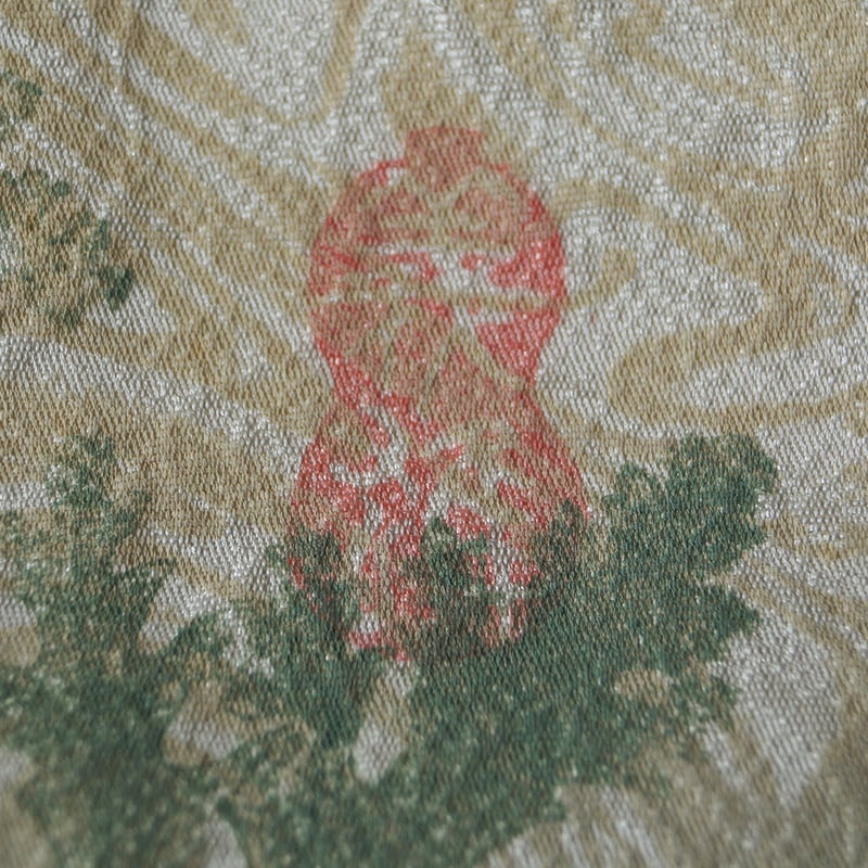 c-957 付下げ 小鳥に草花文様 単衣 刺繍 一ツ紋 重ね衿