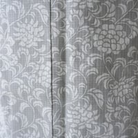 【浴衣】小千谷織物　綿麻紅梅　越後型染浴衣　花唐草文