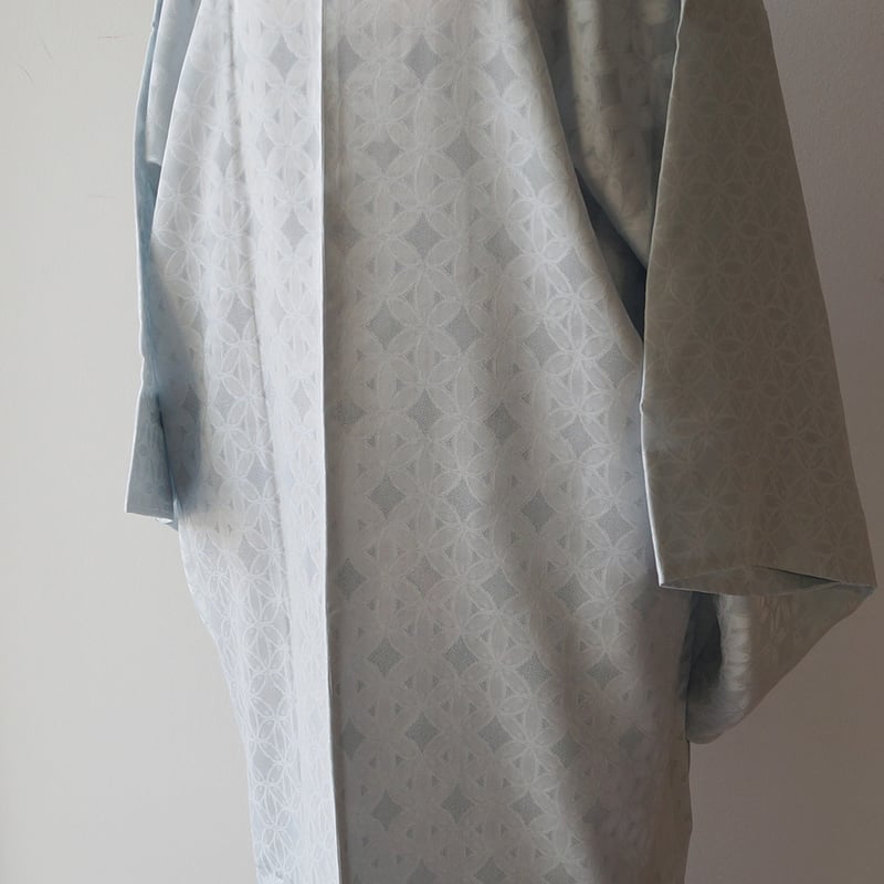 紗羽織】紋紗 六花柄 藍白色薄羽織 未使用品 | 大山キモノ・ちぇ