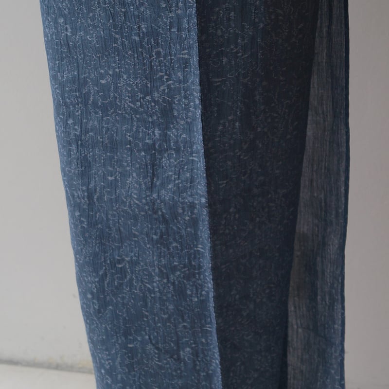 小千谷縮　麻　付け下げ 夏・麻】青褐色×灰色 唐草文 小千谷縮 仕立て下ろし品 | 大山