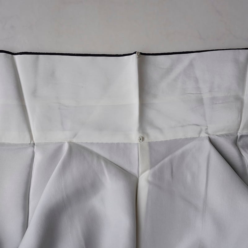 袷】黒地 十字絣文 お召し | 大山キモノ・ちぇらうなぼるた