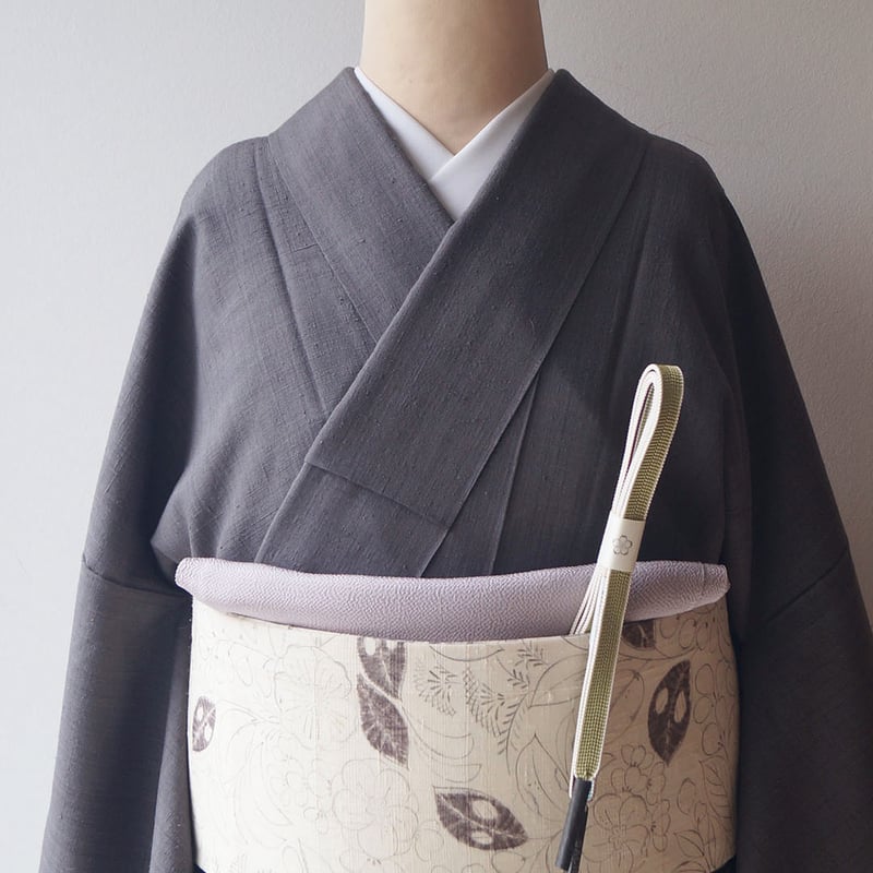 結城紬袷着物証紙付き 袷】紅消鼠色 無地 本場結城紬 証紙あり |