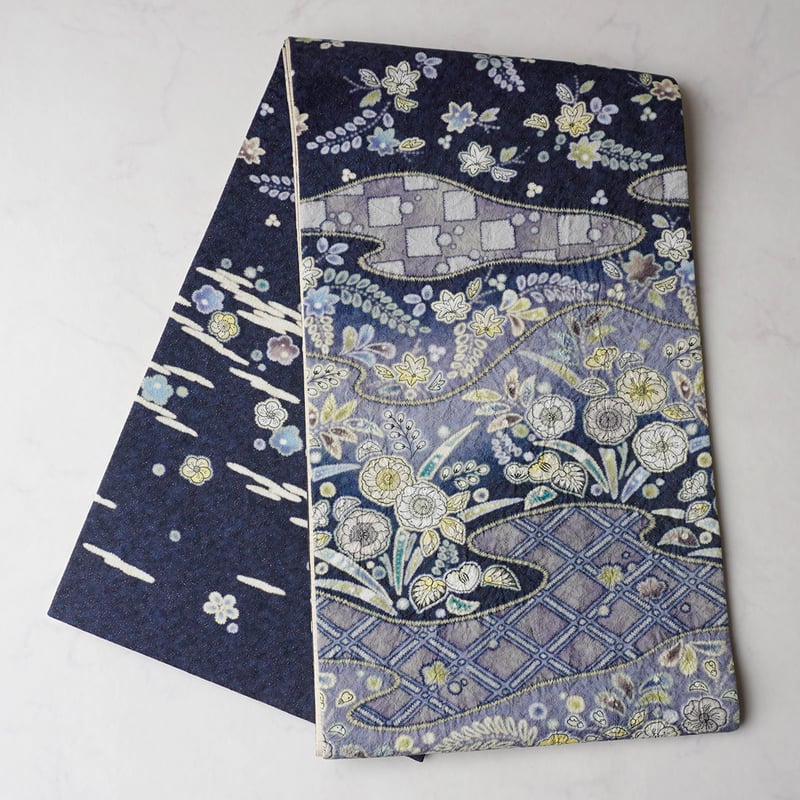 黒地に銀糸 辻が花風植物柄の袋帯