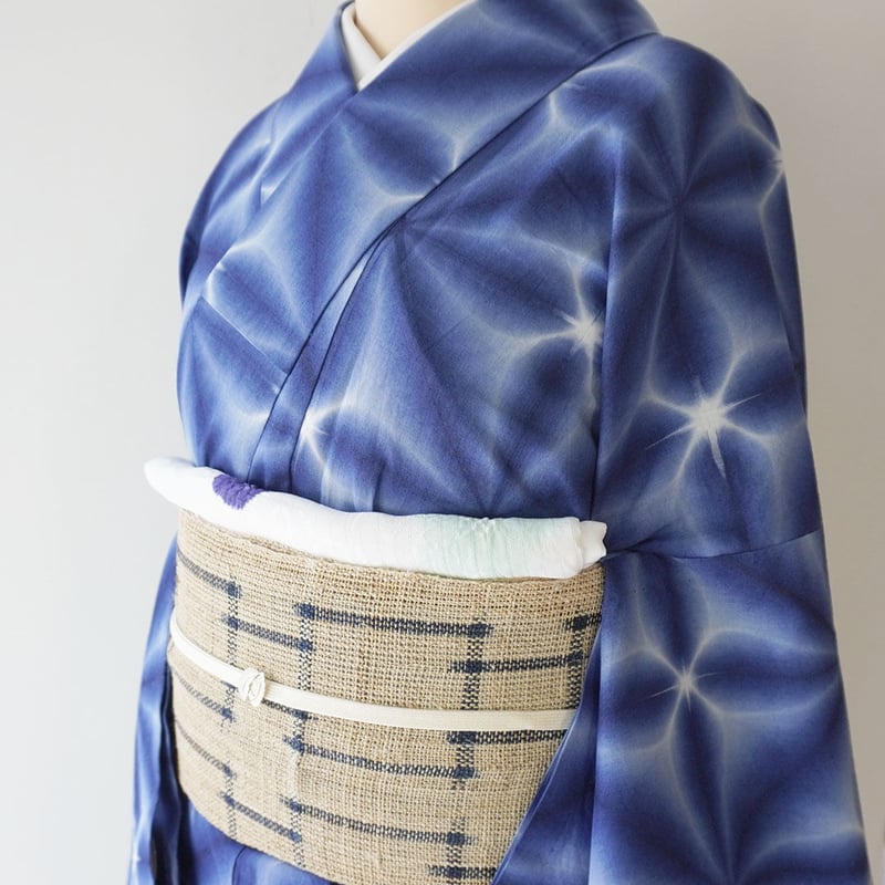 浴衣】藍色×白色 雪花絞り文様 浴衣 | 大山キモノ・ちぇらうなぼるた 浴衣】藍色×白色 雪花絞り文様 浴衣 | 大山キモノ・ちぇらうなぼるた