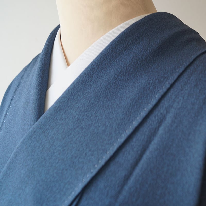 袷】松井青々 青褐色 たたき染め 一つ紋 | 大山キモノ・ちぇら 袷】松井青々 青褐色 たたき染め 一つ紋 | 大山キモノ・ちぇら