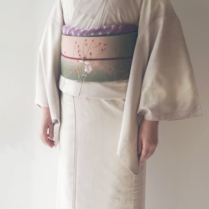 ベージュ系　シンプルな格子柄　単衣紬 fit=scale-down,w=1200
