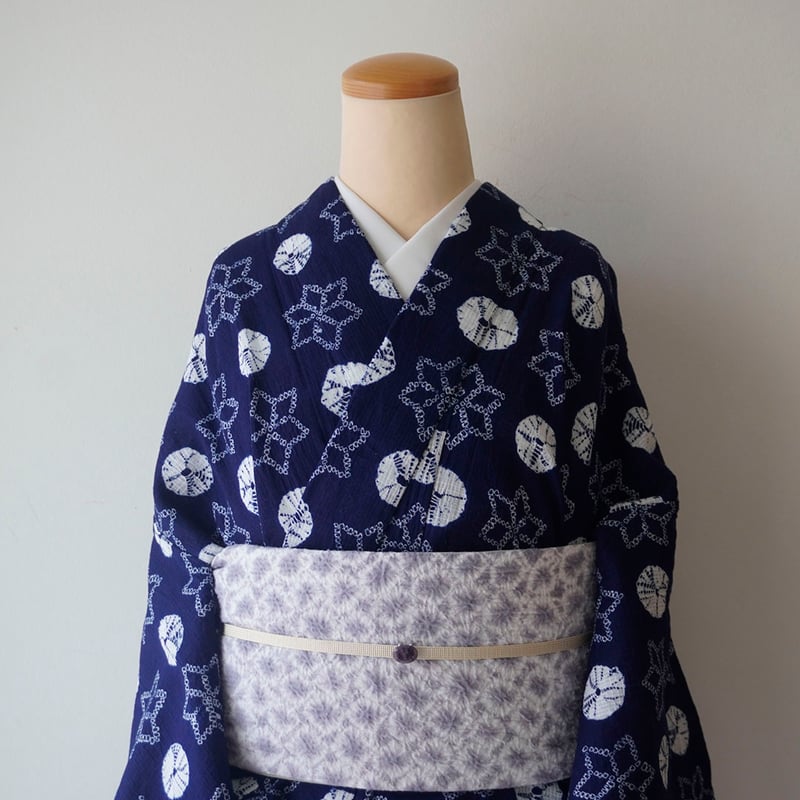 有松絞り浴衣専門店つゆくさ・浴衣】藍色×白 綺羅星 綿紅梅浴衣