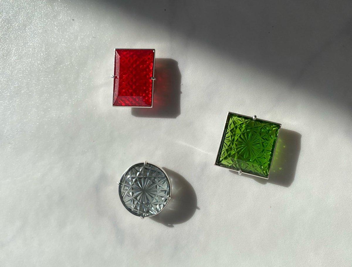 江戸切子　帯留め　伝統工芸 小川郁子 記念作品 – 銀座もとじオンラインショップ