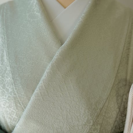 【袷】青磁鼠　色無地　地紋入り