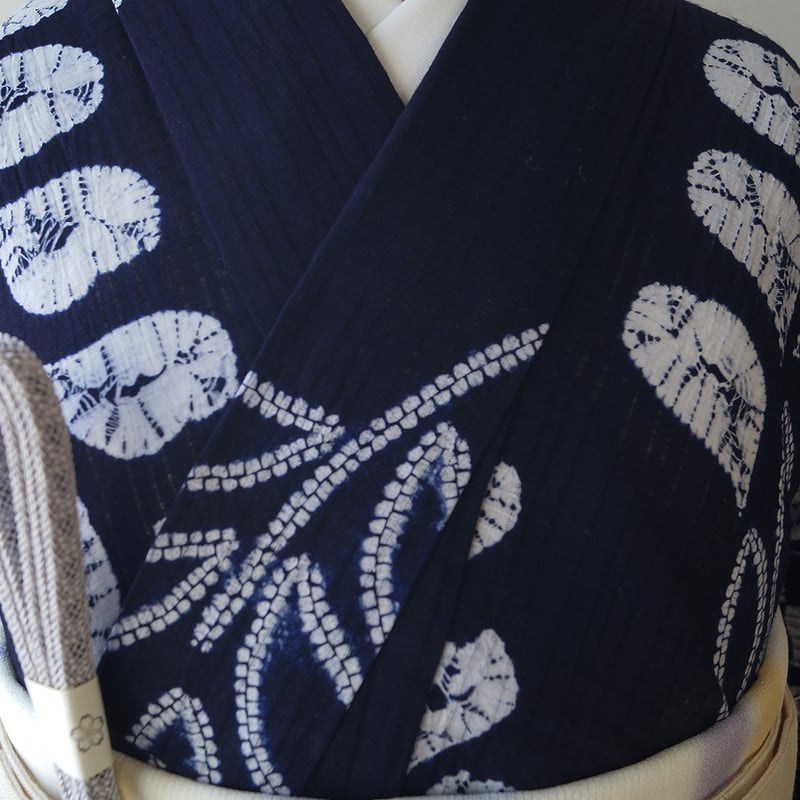 有松絞り浴衣専門店つゆくさ・浴衣】漆黒色 藤 浴衣 | 大山 有松絞り浴衣専門店つゆくさ・浴衣】漆黒色 藤 浴衣 | 大山